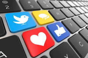 receber-pagamentos-online-vendendo-redes-sociais-reduniq