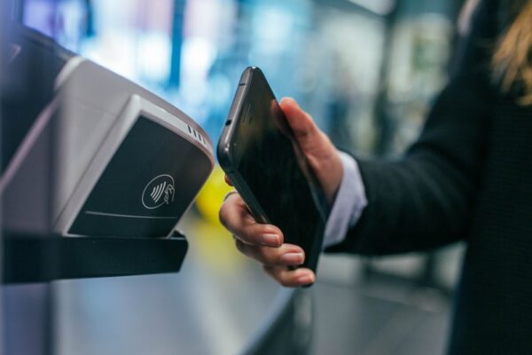 Contactless REDUNIQ - pagamentos seguros, rápidos e fáceis